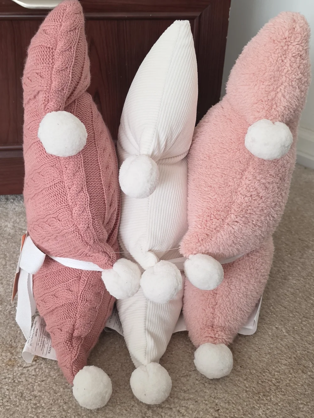 C&C California Pink Knit Pom Pom Holiday Tree Pillow Set (3 Pillows)